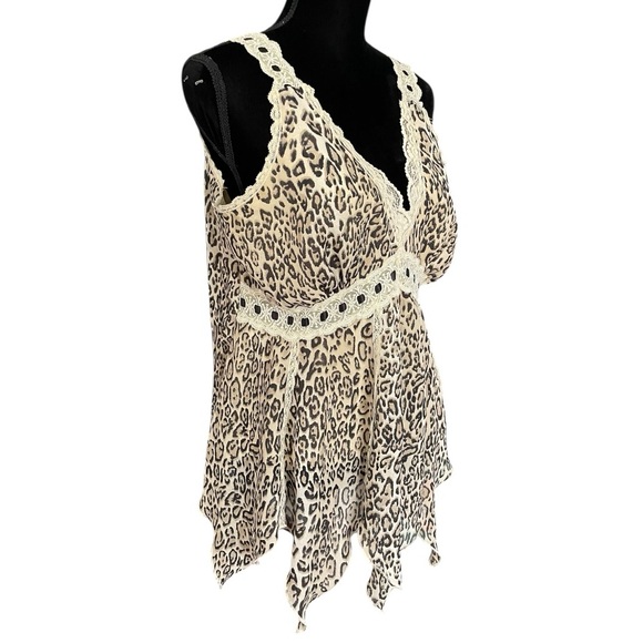 Essentials by Milano Leopard womens Sleeveless tank blouse Size L Y2K retro boho - Picture 2 of 6